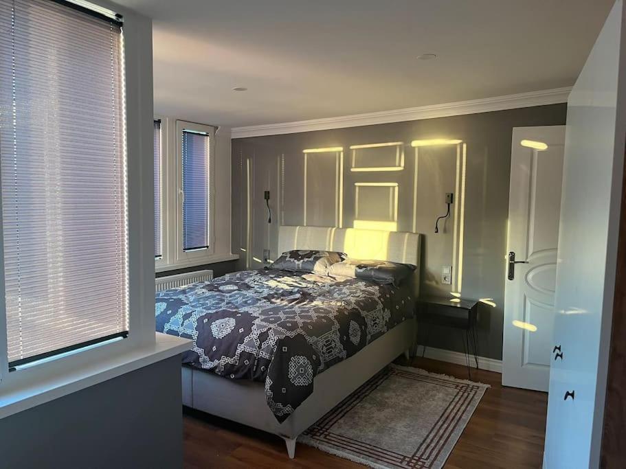 Sisli Osmanbey Taksim Large Terrace, Quietness And Space Apartment Istanbul Exterior foto