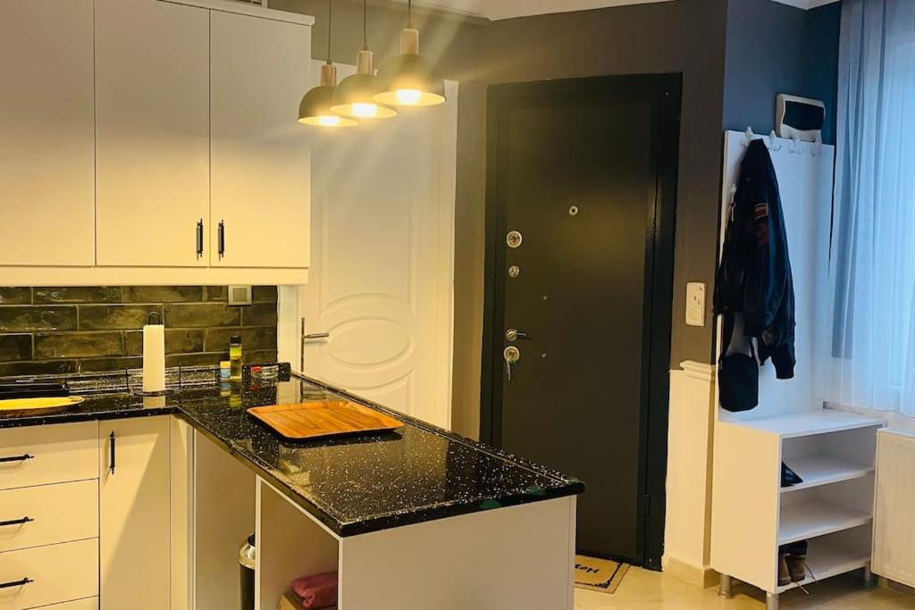 Sisli Osmanbey Taksim Large Terrace, Quietness And Space Apartment Istanbul Exterior foto