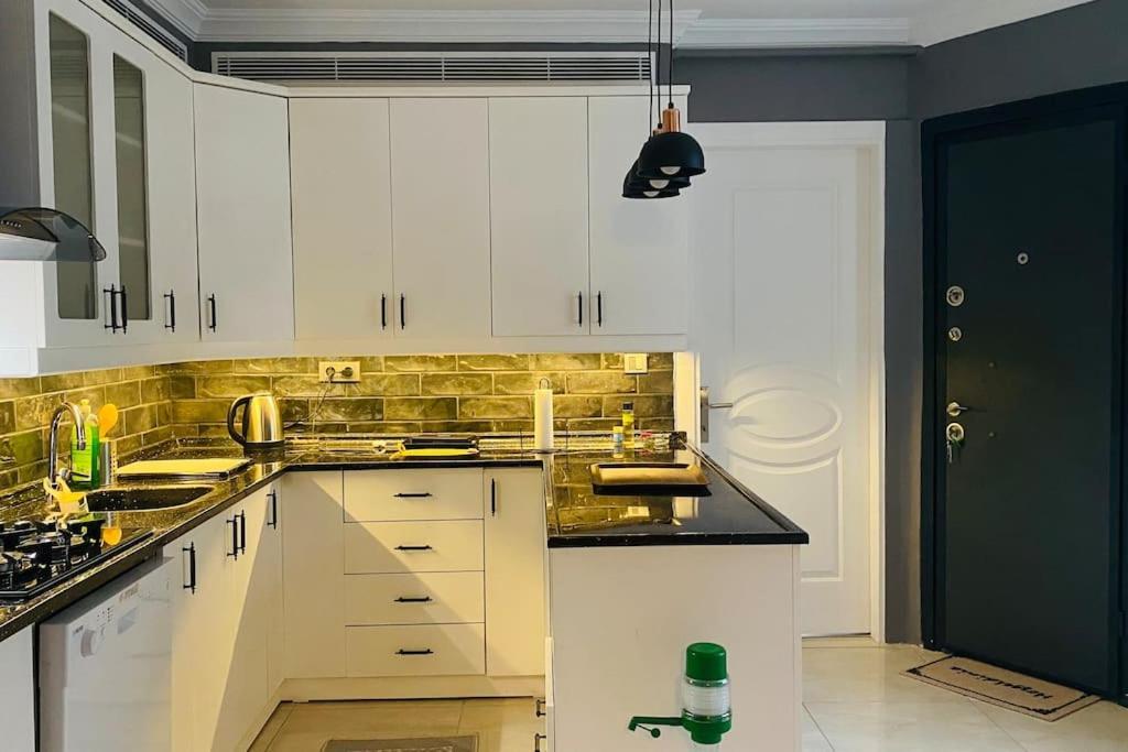 Sisli Osmanbey Taksim Large Terrace, Quietness And Space Apartment Istanbul Exterior foto